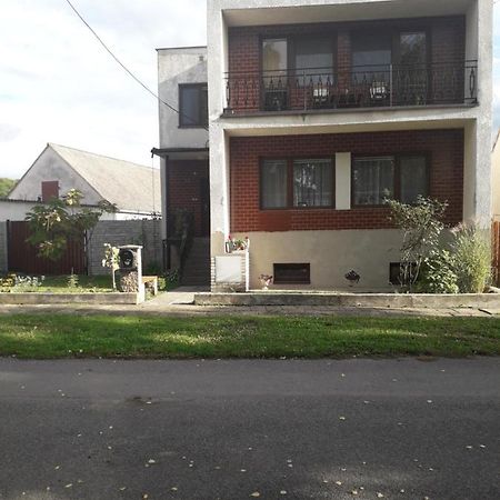Ubytovani Anezka Lednice Exterior photo